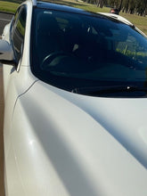 Load image into Gallery viewer, DOCTORWAX CAR WASH &amp; WAX 1.89 litre